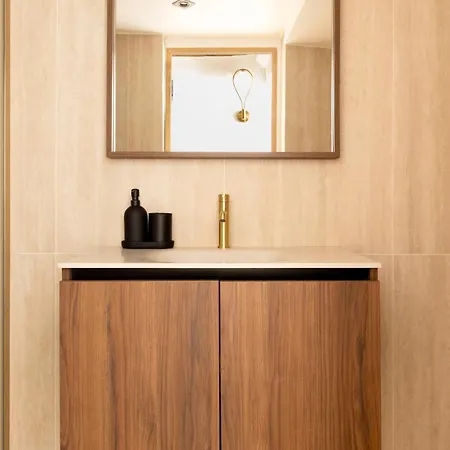 Cosy Appt 1br Ac Opera Apartman